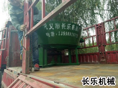濕碾機的軸承在設(shè)備中作用相當(dāng)重要